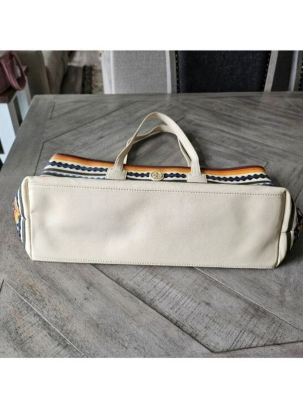 Tory Burch Robinson Shoulder Bag - Picture 9 of 9